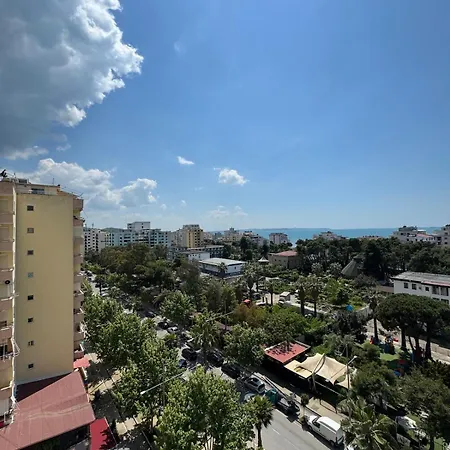 R&m Full Seaview Apartment