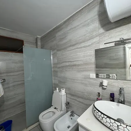 Apartment R&m Full Seaview Durres